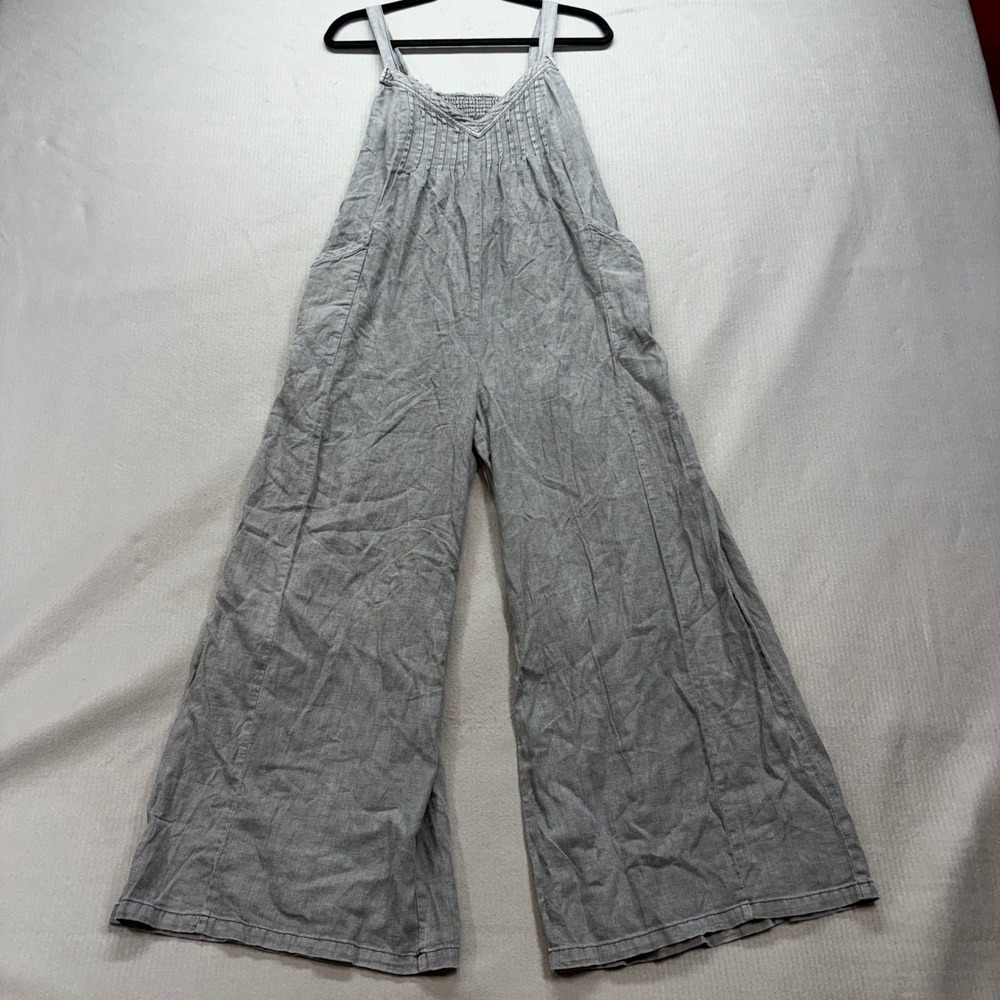 Free People Jumpsuit Womens Small Gray Linen Blend Wide Leg Boho Smocked Strappy